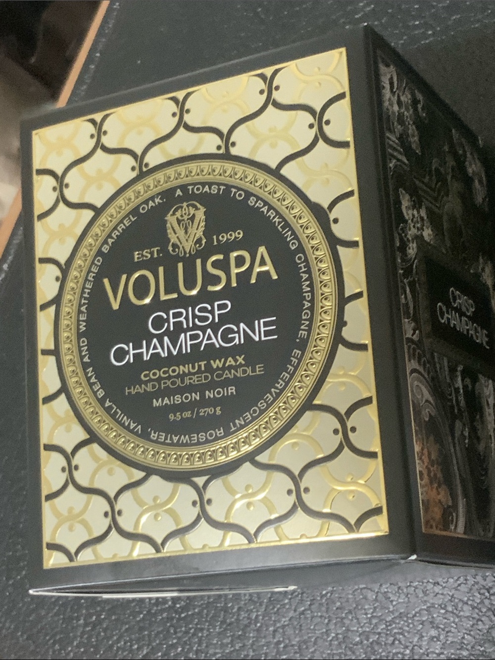 Voluspa Crisp Champagne classic candle 9.5oz VOLUSPA Champagne Candle